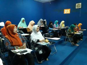 Sosialisasi Visi Misi Akbid Harapan Ibu Pekalongan dan Pertemuan Persamaan Persepsi dengan Lahan Praktik Bidan (RSUD, PUSKESMAS DAN BPM) Kota Pekalongan, Kabupaten Pekalongan dan Kabupaten Batang